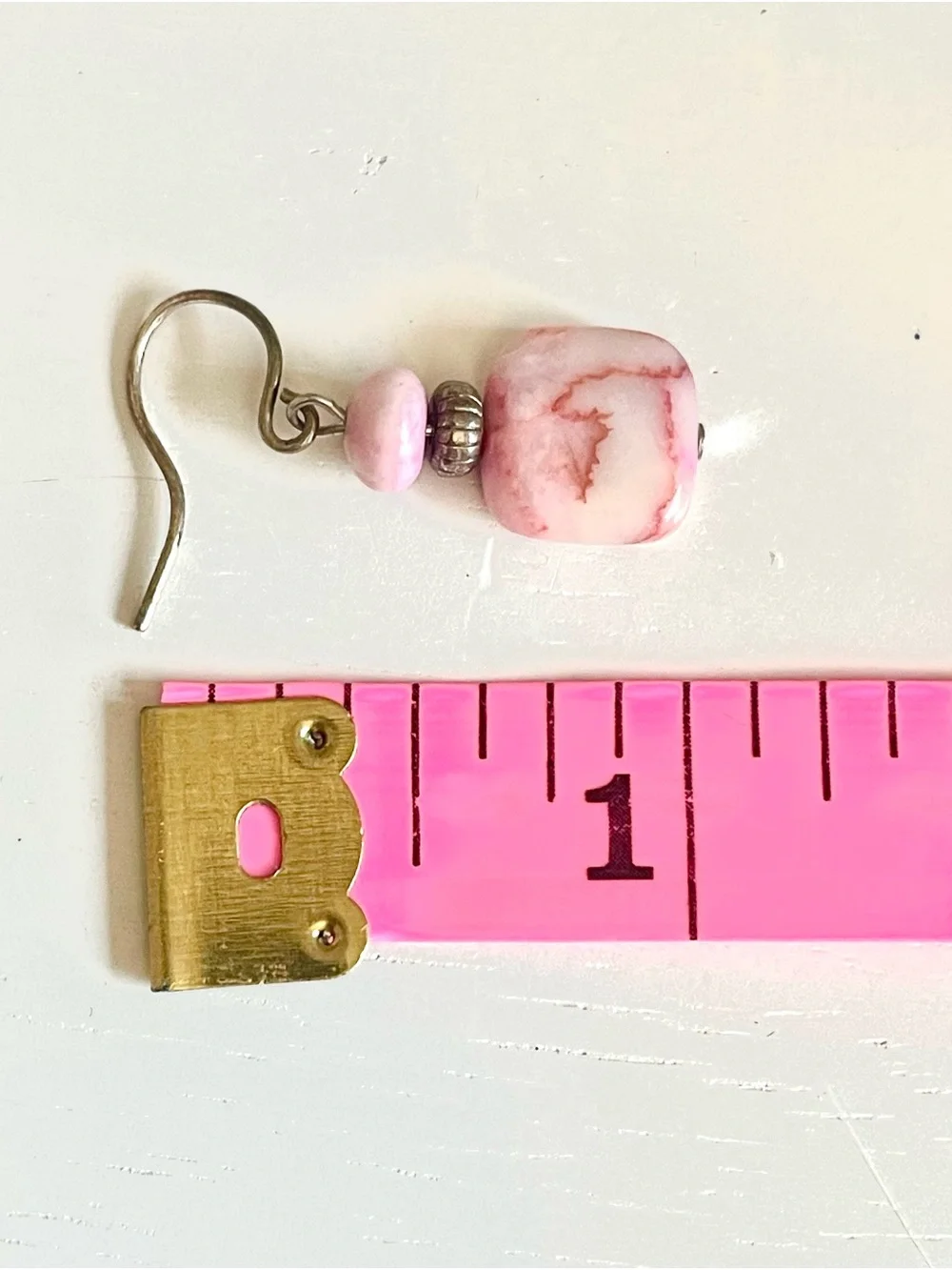 Vintage Artisan Howlite/Magnesite Pink Natural Stone Dangle Earrings Silver Boho
